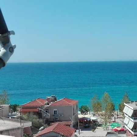 Brb Rooms Himare Bagian luar foto