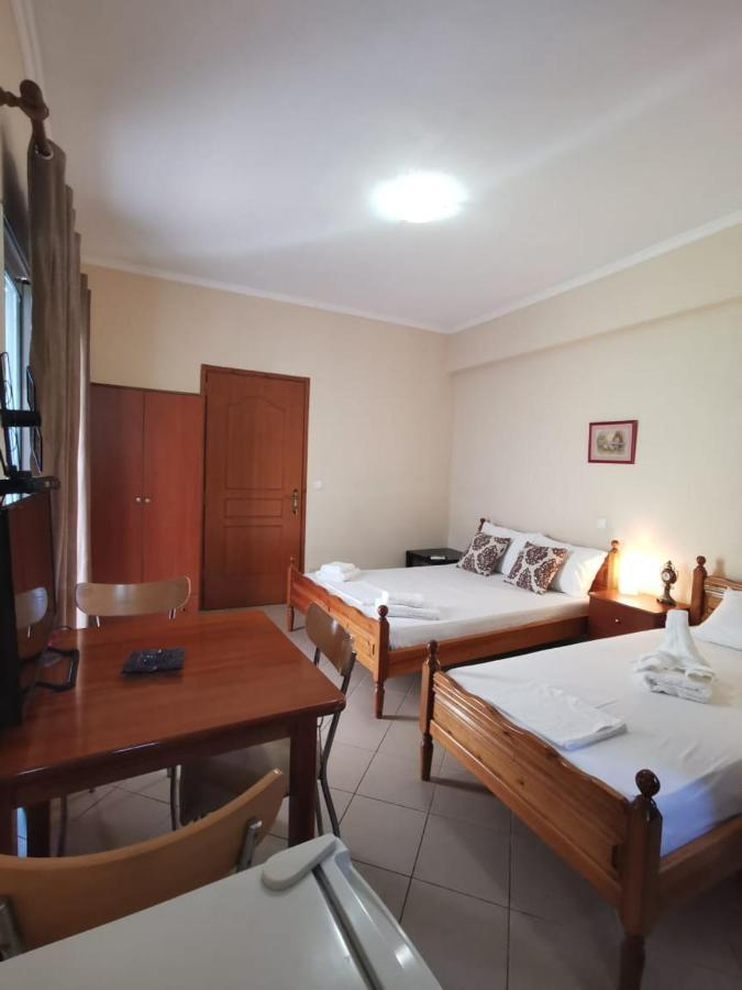 Brb Rooms Himare Ruang foto